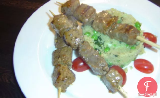 Pinxtos Morunos: Grillowana jagnięcina marynowana w kminku, cytrynie i Safie