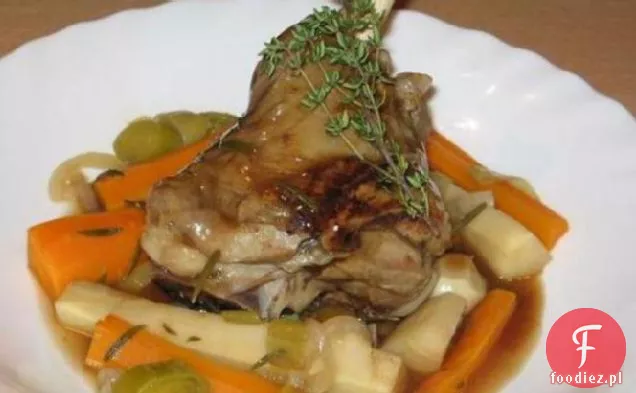 Gigot a la Cuillère-Francuska wolno gotowana łyżka jagnięcina