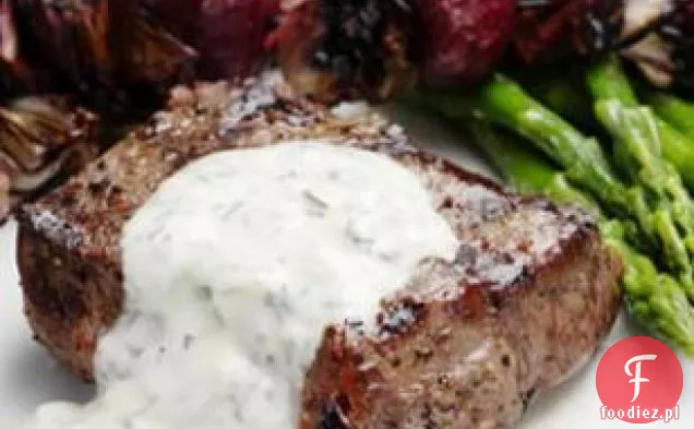 Grillowany stek z Buffalo z Radicchio-buraczane szaszłyki