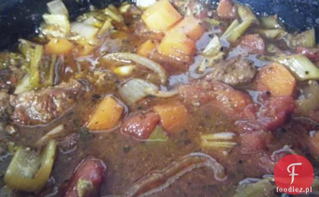 Resztki marokańskiej jagnięciny i wołowiny pikantne Cous Cous