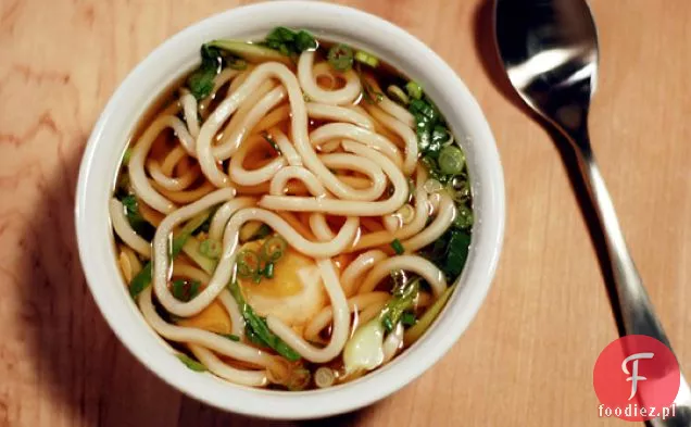 Zupa Udon Z Bok Choy I Gotowanym Jajkiem