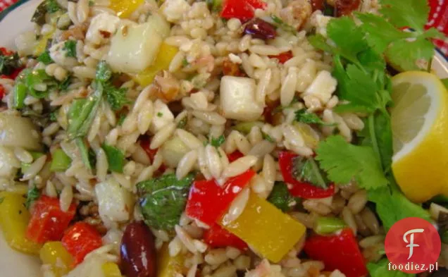Sałatka Macrina Orzo z ogórkiem, papryką, bazylią i fetą