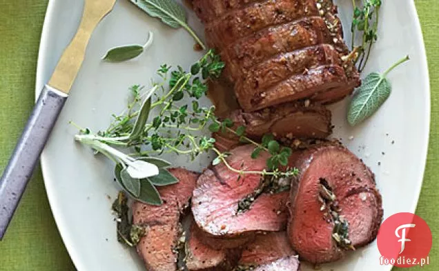 Grillowana polędwica wołowa ze świeżymi ziołami