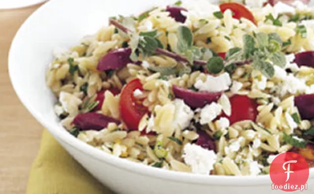 Sałatka Orzo, feta i pomidory z majerankiem Vinaigrette