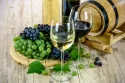 Popijaj, wiruj i świętuj: wznieś toast z okazji Narodowego Dnia Wina przypadającego 25 maja